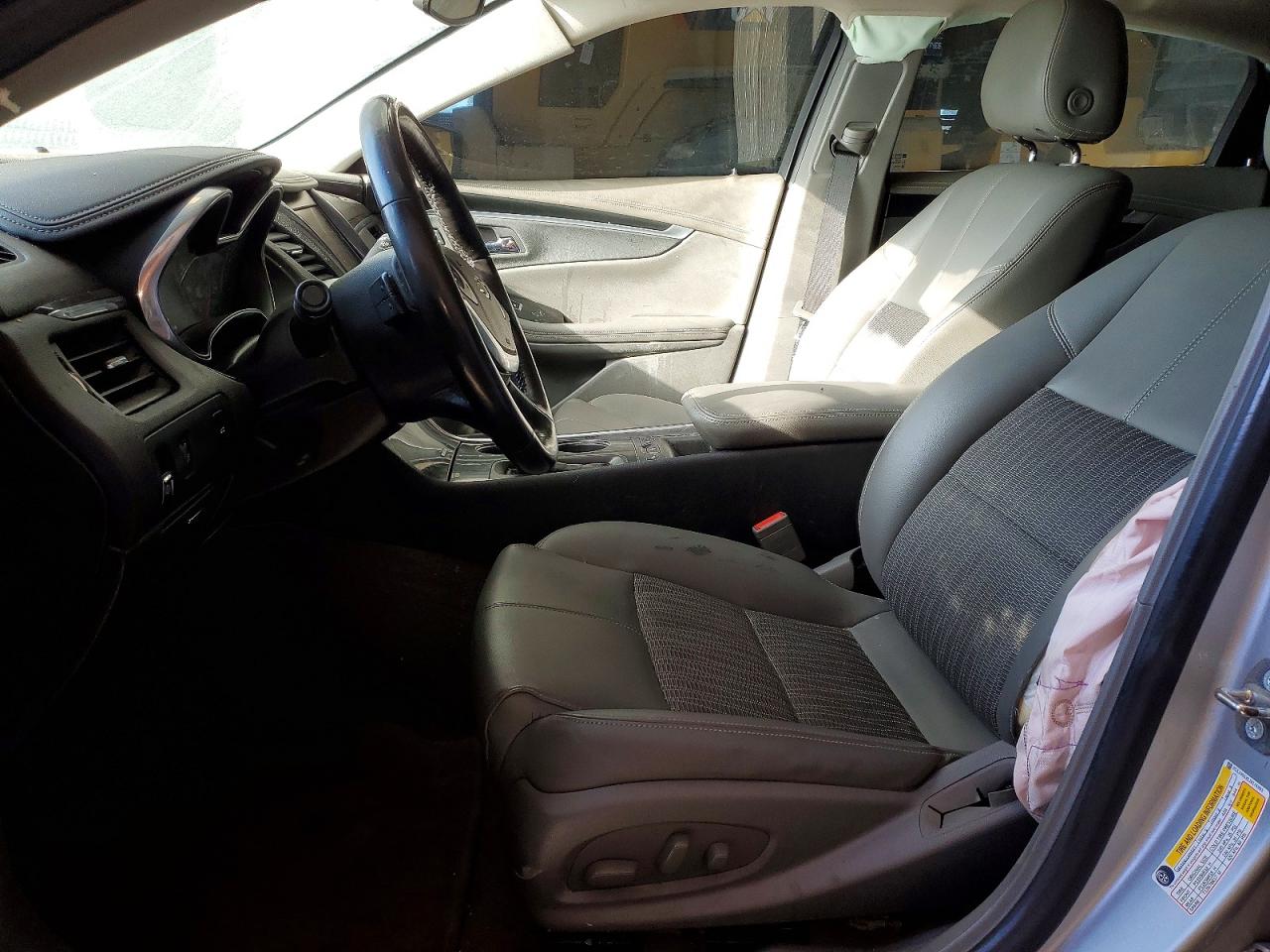 2018 CHEVROLET IMPALA LT photo 7