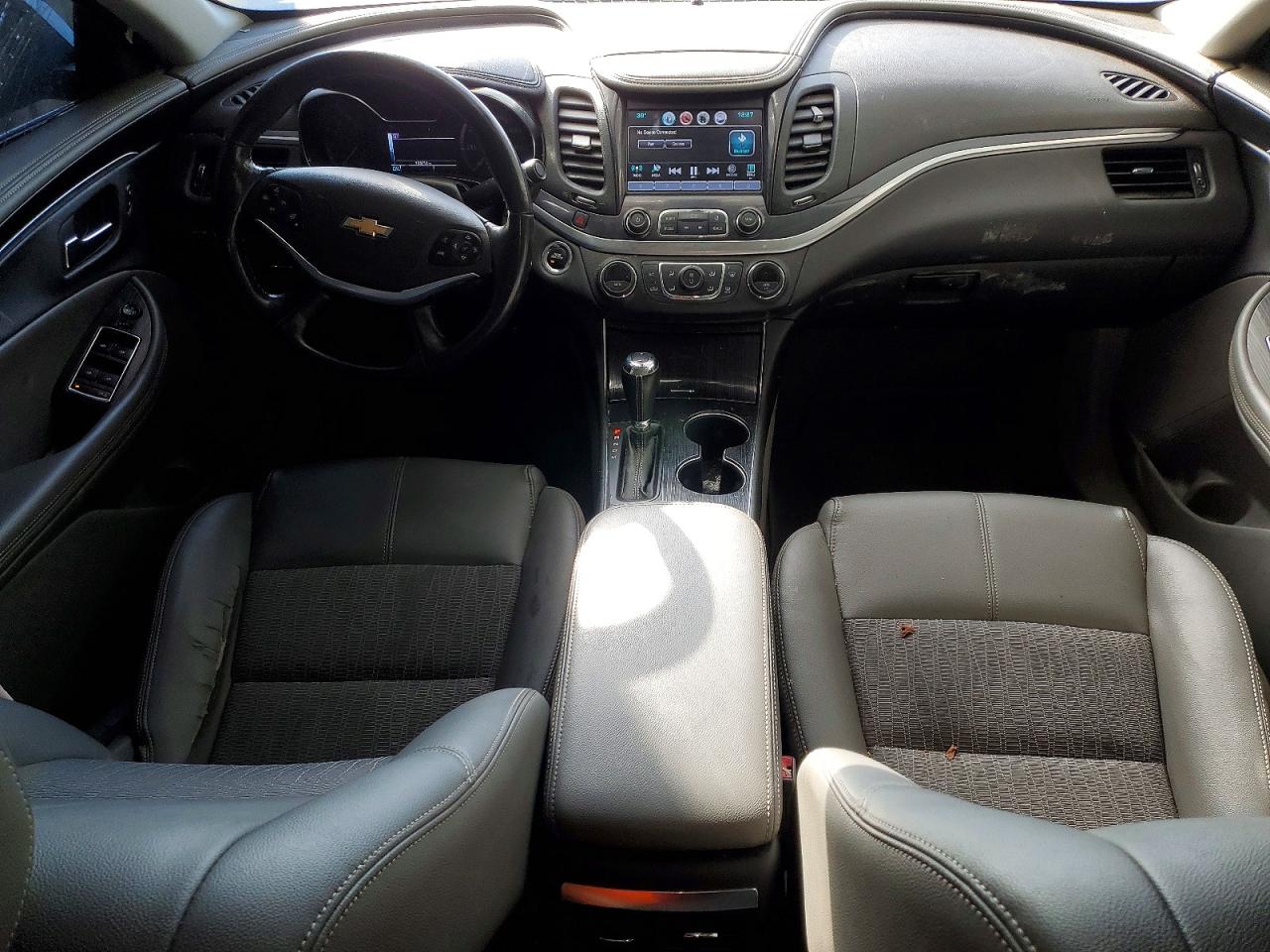 2018 CHEVROLET IMPALA LT photo 8