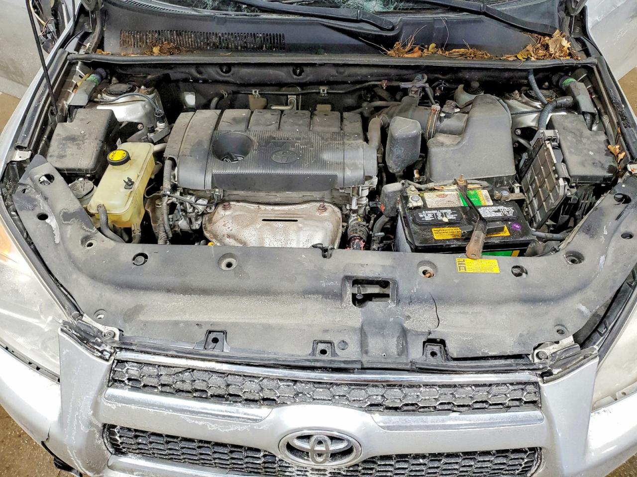 2011 TOYOTA RAV4 LIMITED photo 12