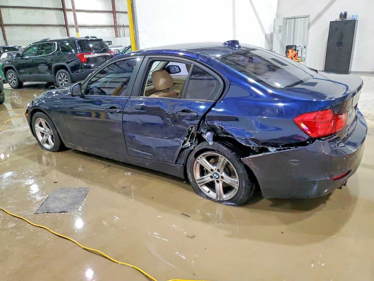 2013 BMW 328 XI photo 3