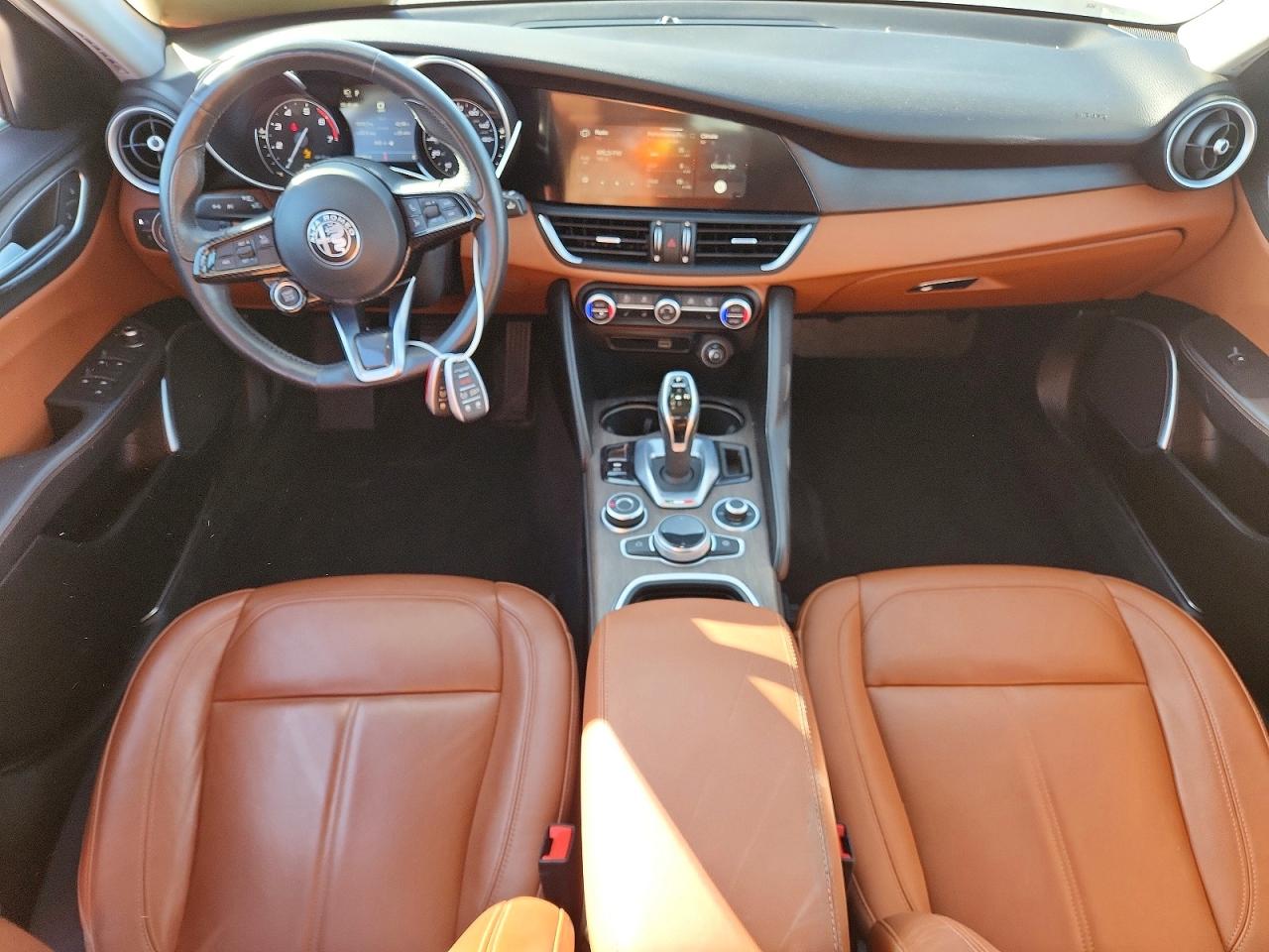 2020 ALFA ROMEO GIULIA TI photo 15