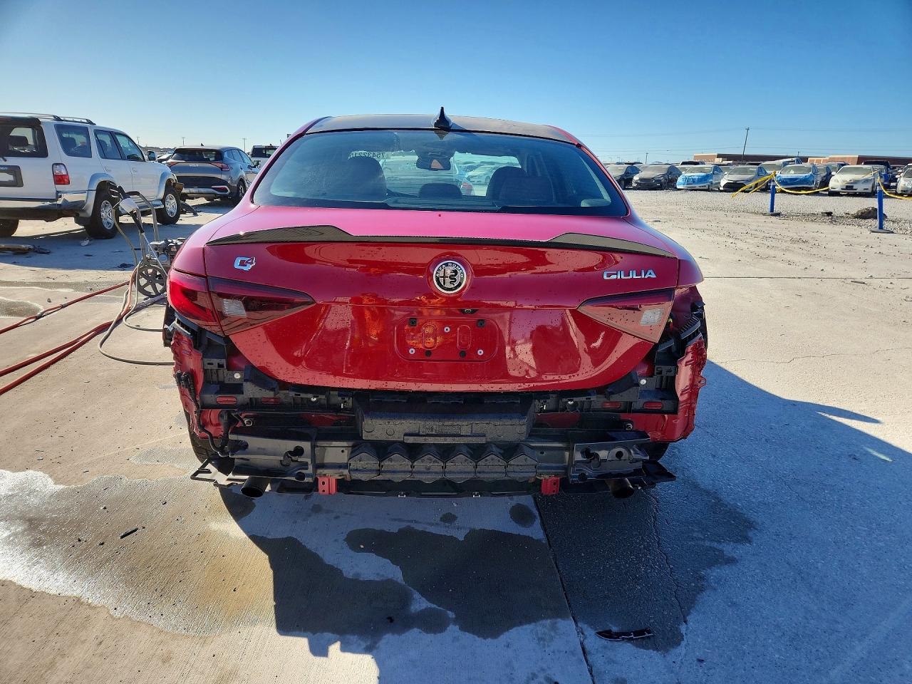 2020 ALFA ROMEO GIULIA TI photo 11