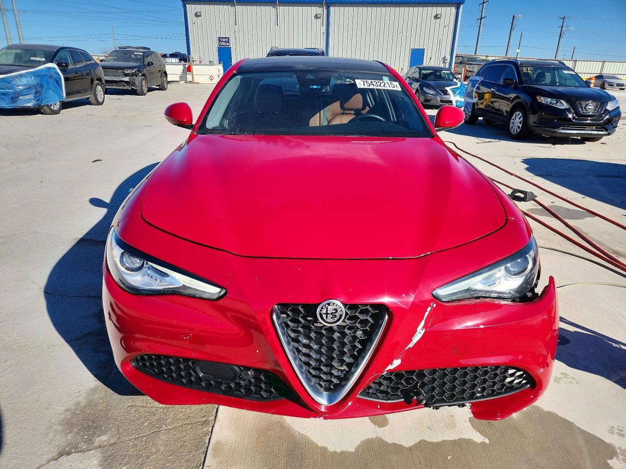 2020 ALFA ROMEO GIULIA TI photo 9