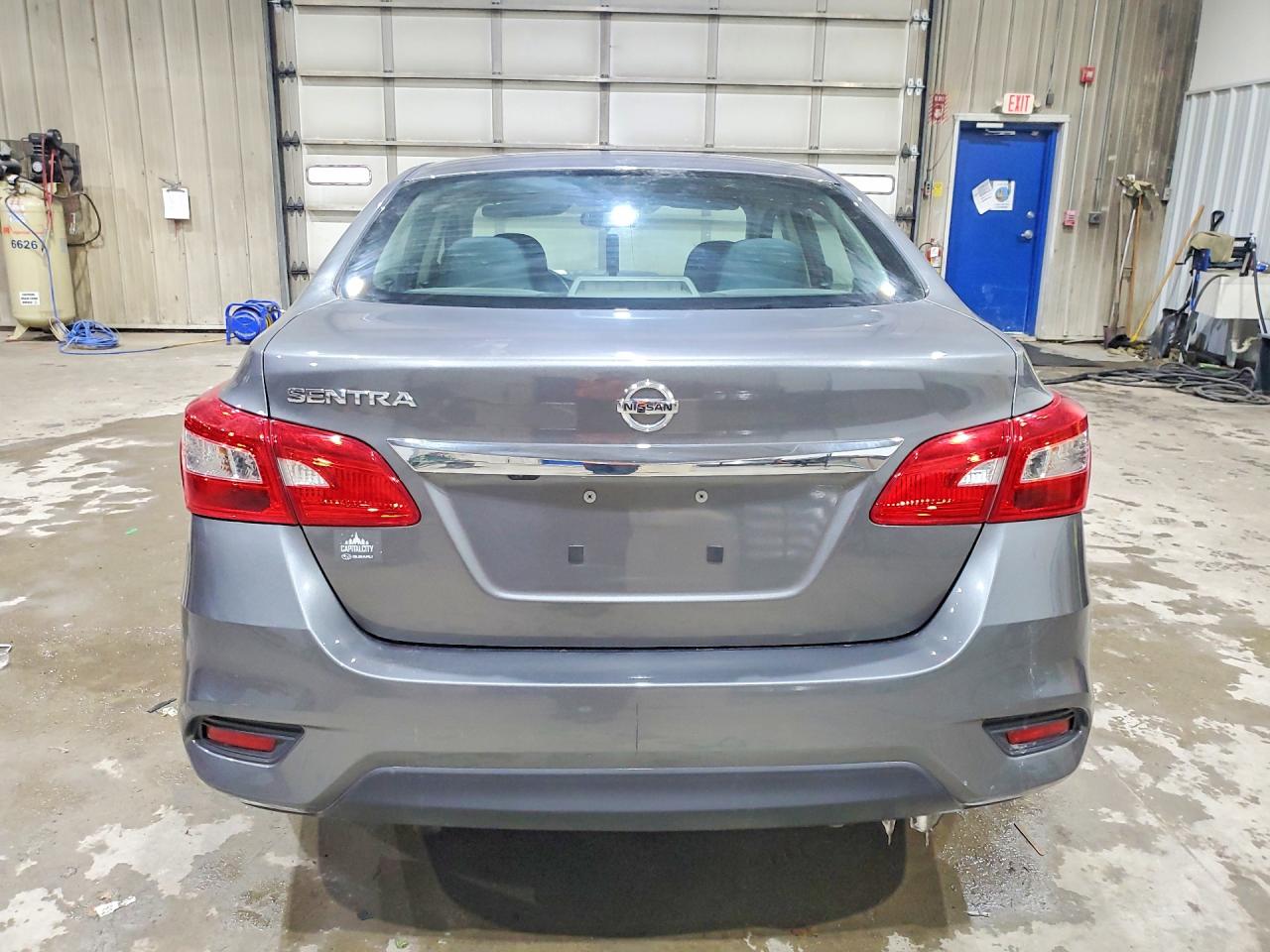 2019 NISSAN SENTRA S photo 6