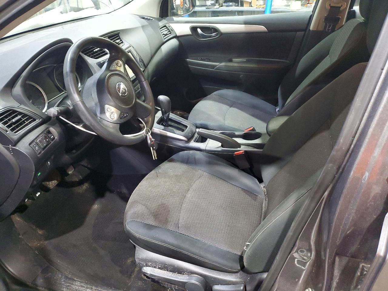 2019 NISSAN SENTRA S photo 7