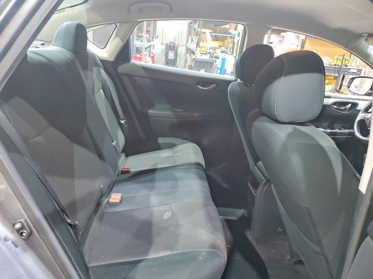 2019 NISSAN SENTRA S photo 10
