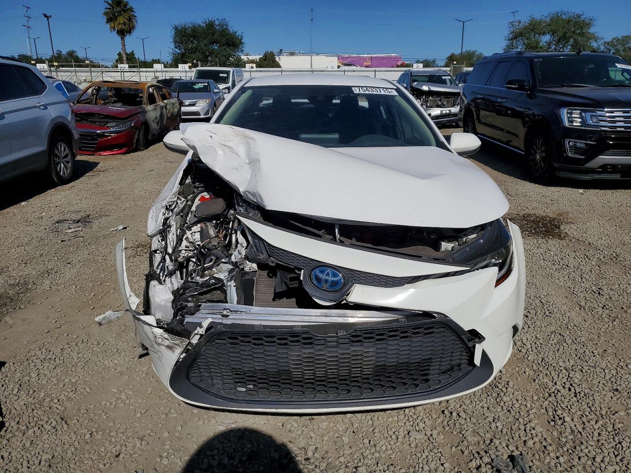 2022 TOYOTA COROLLA LE photo 9