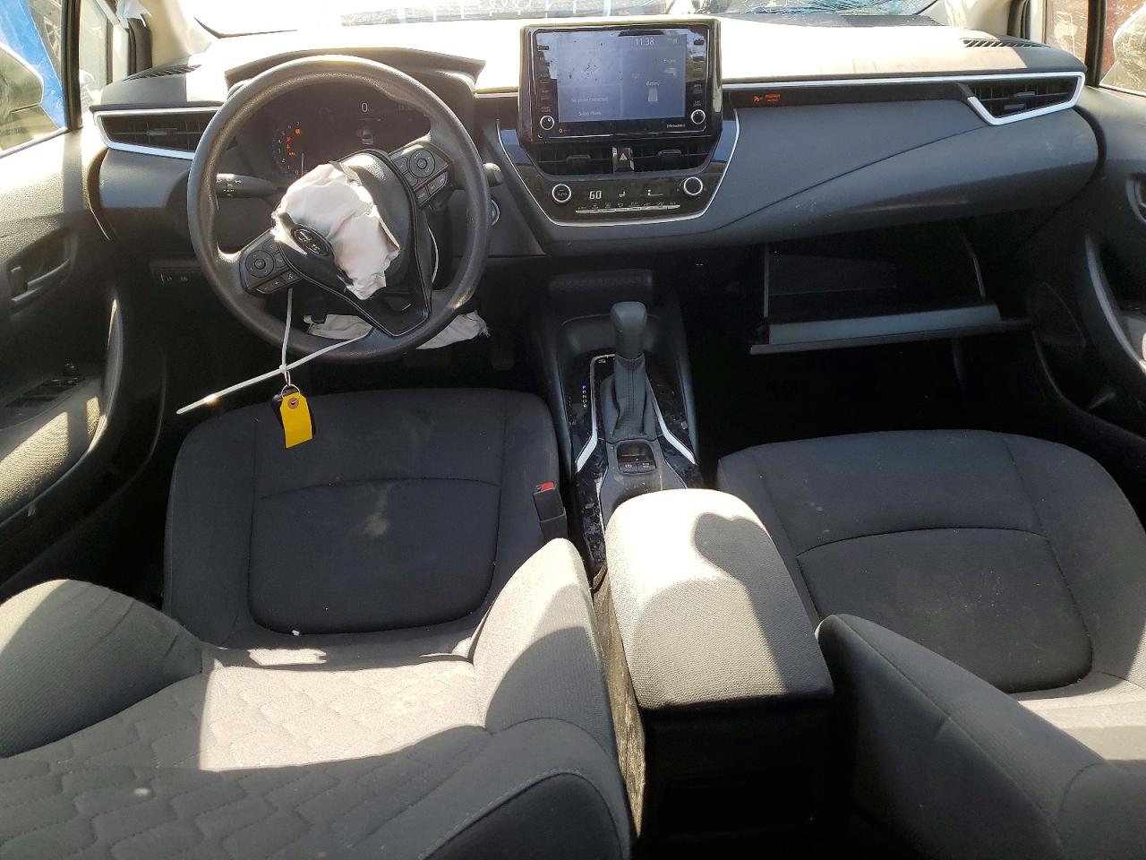 2022 TOYOTA COROLLA LE photo 15