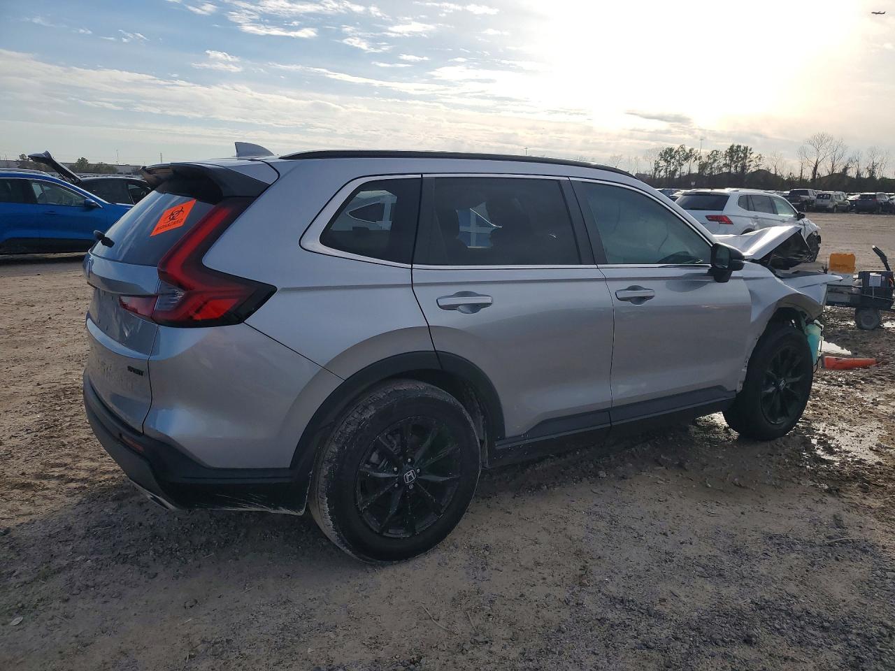 2024 HONDA CR-V SPORT photo 3