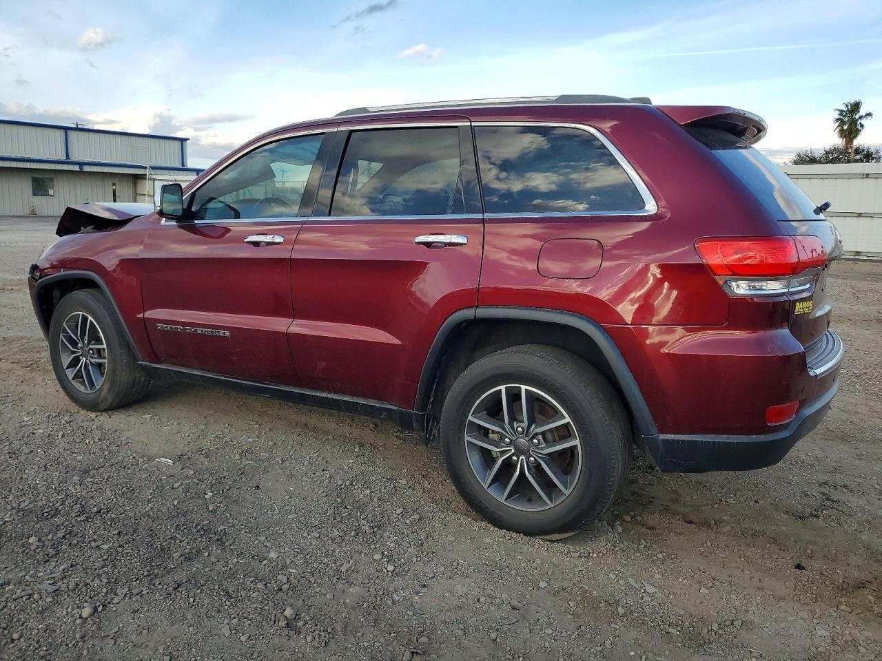 2019 JEEP GRAND CHEROKEE LIMITED photo 4
