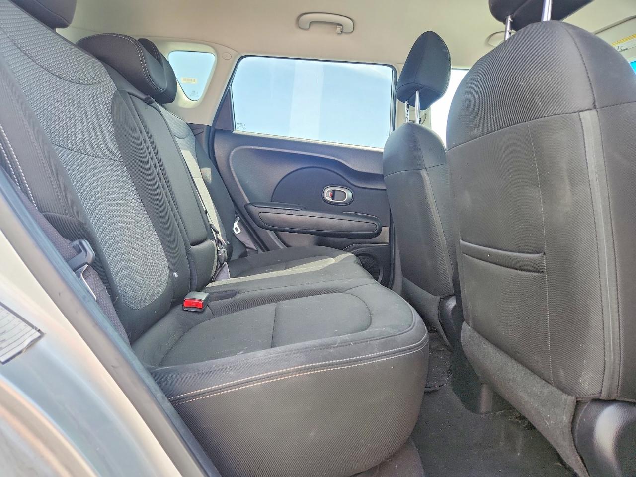 2017 KIA SOUL + photo 10