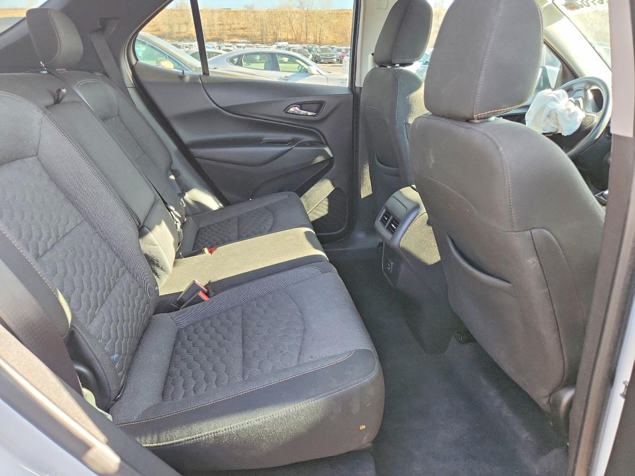 2020 CHEVROLET EQUINOX LT photo 11