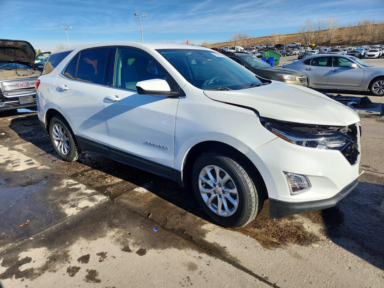 2020 CHEVROLET EQUINOX LT photo 4