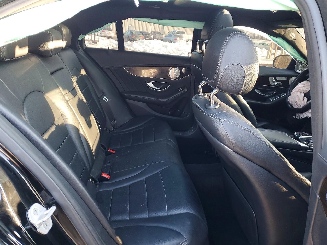 2015 MERCEDES-BENZ C 400 4MATIC photo 28