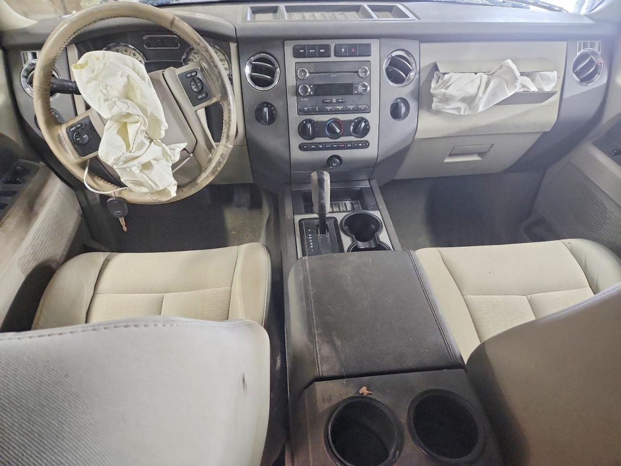 2011 FORD EXPEDITION XLT photo 15