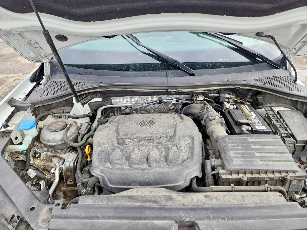 2021 VOLKSWAGEN TIGUAN S photo 23