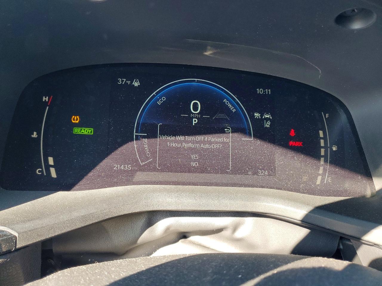 2025 TOYOTA CAMRY XSE photo 9