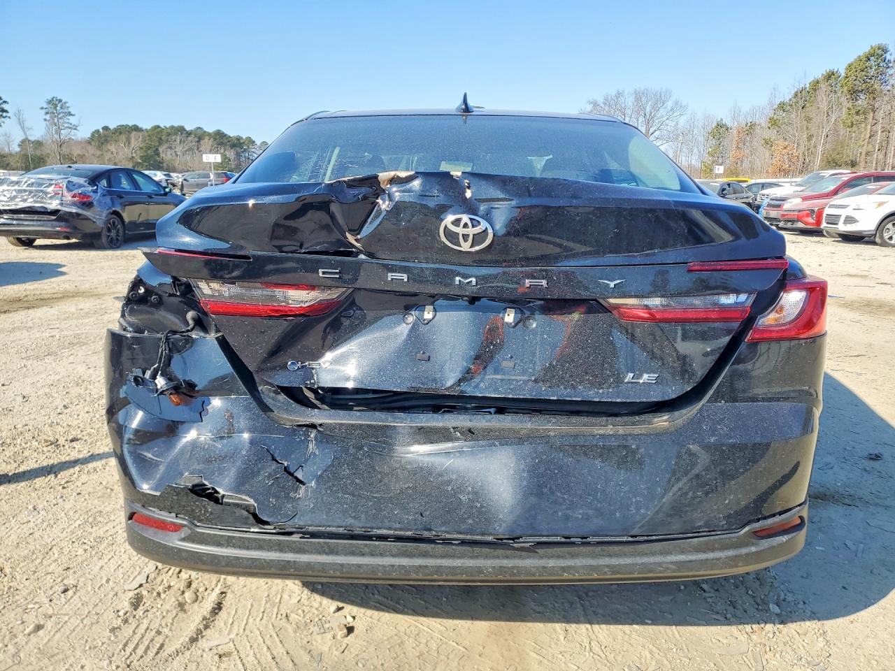 2025 TOYOTA CAMRY XSE photo 6