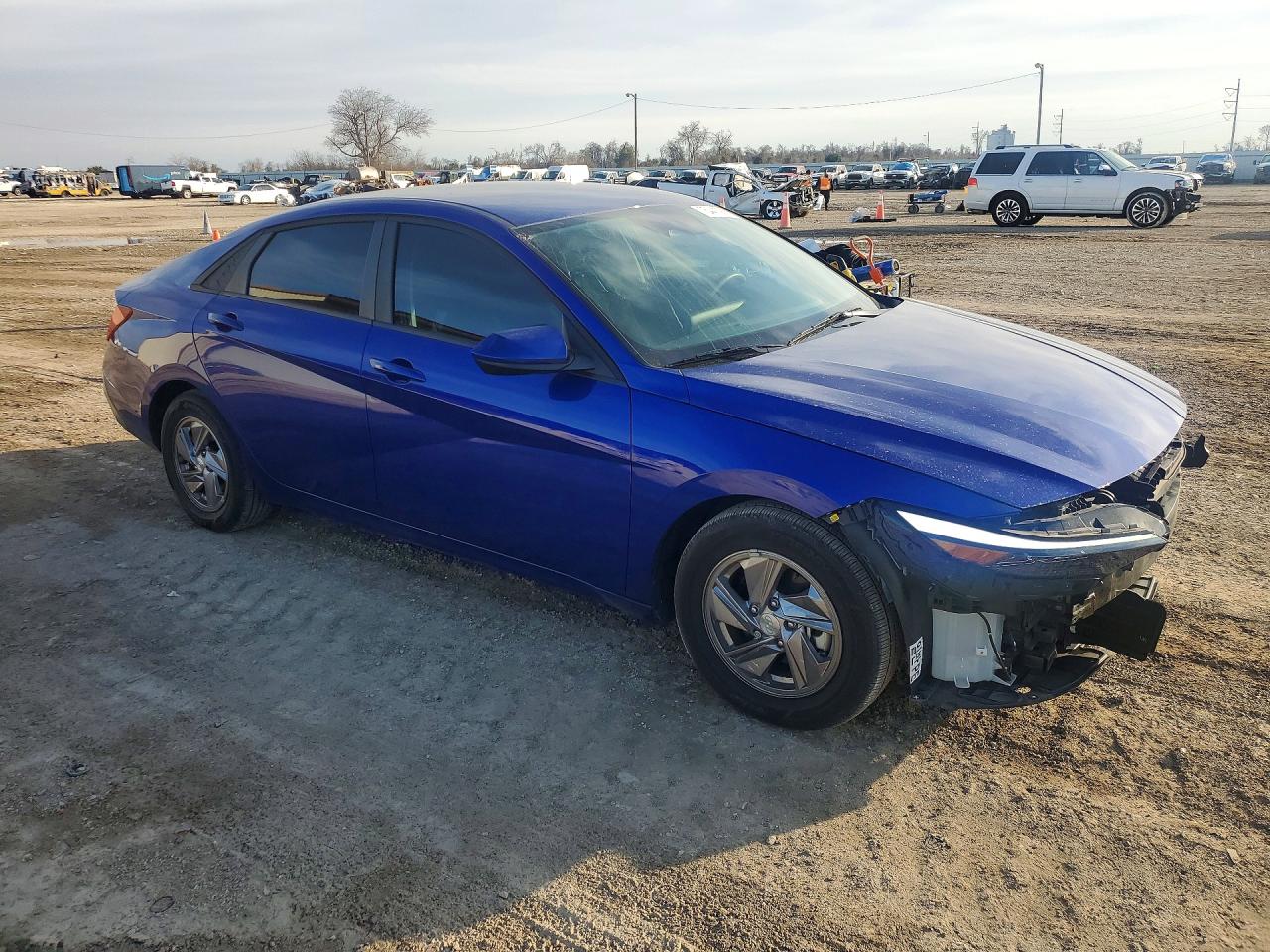 2025 HYUNDAI ELANTRA SE photo 7