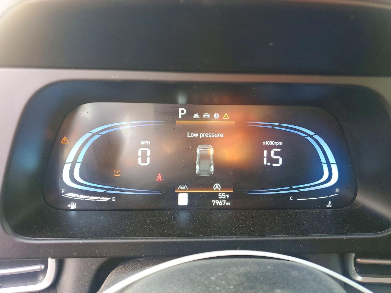 2025 HYUNDAI ELANTRA SE photo 17