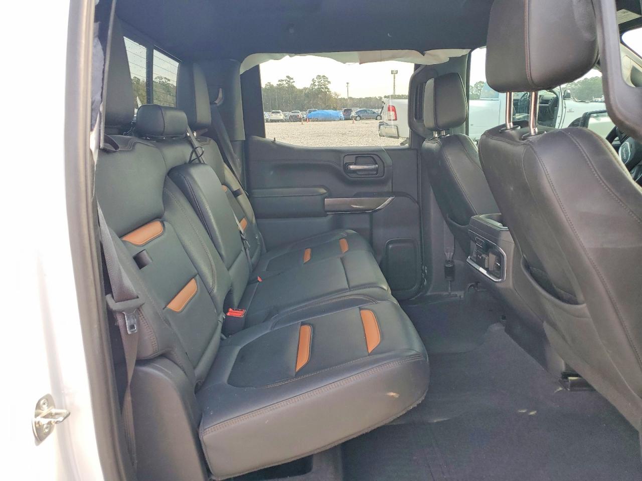 2021 GMC SIERRA K1500 AT4 photo 10