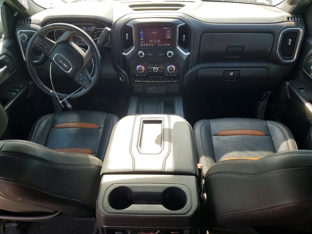 2021 GMC SIERRA K1500 AT4 photo 8