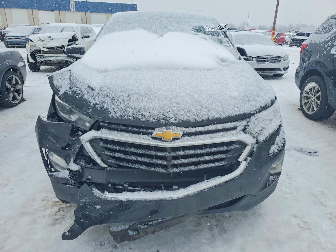 2020 CHEVROLET EQUINOX LT photo 13