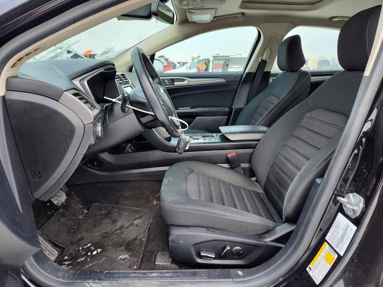 2020 FORD FUSION SE photo 19