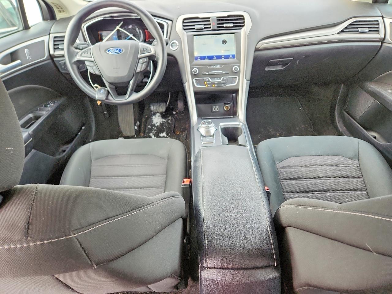 2020 FORD FUSION SE photo 22