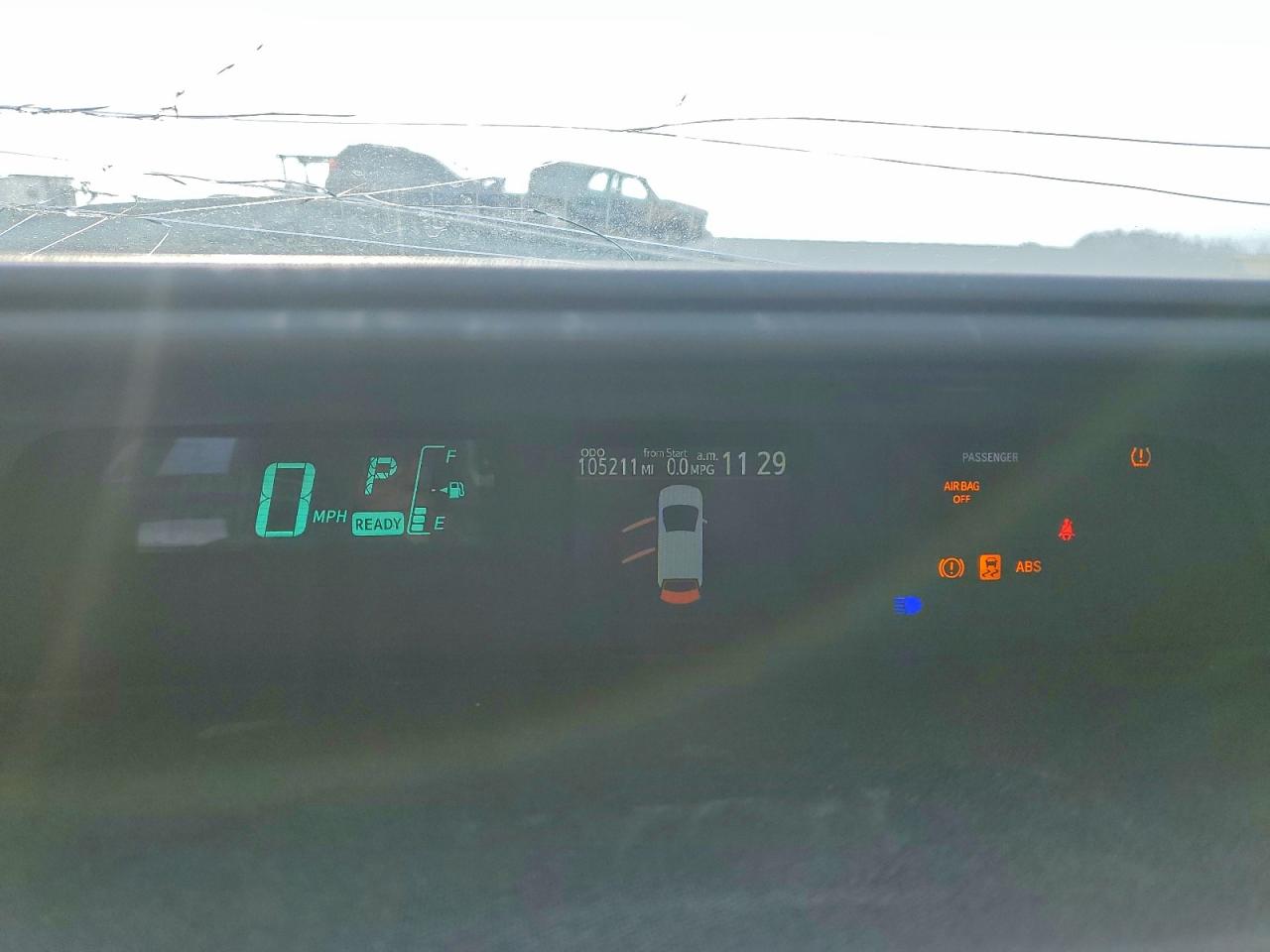 2013 TOYOTA PRIUS C photo 9