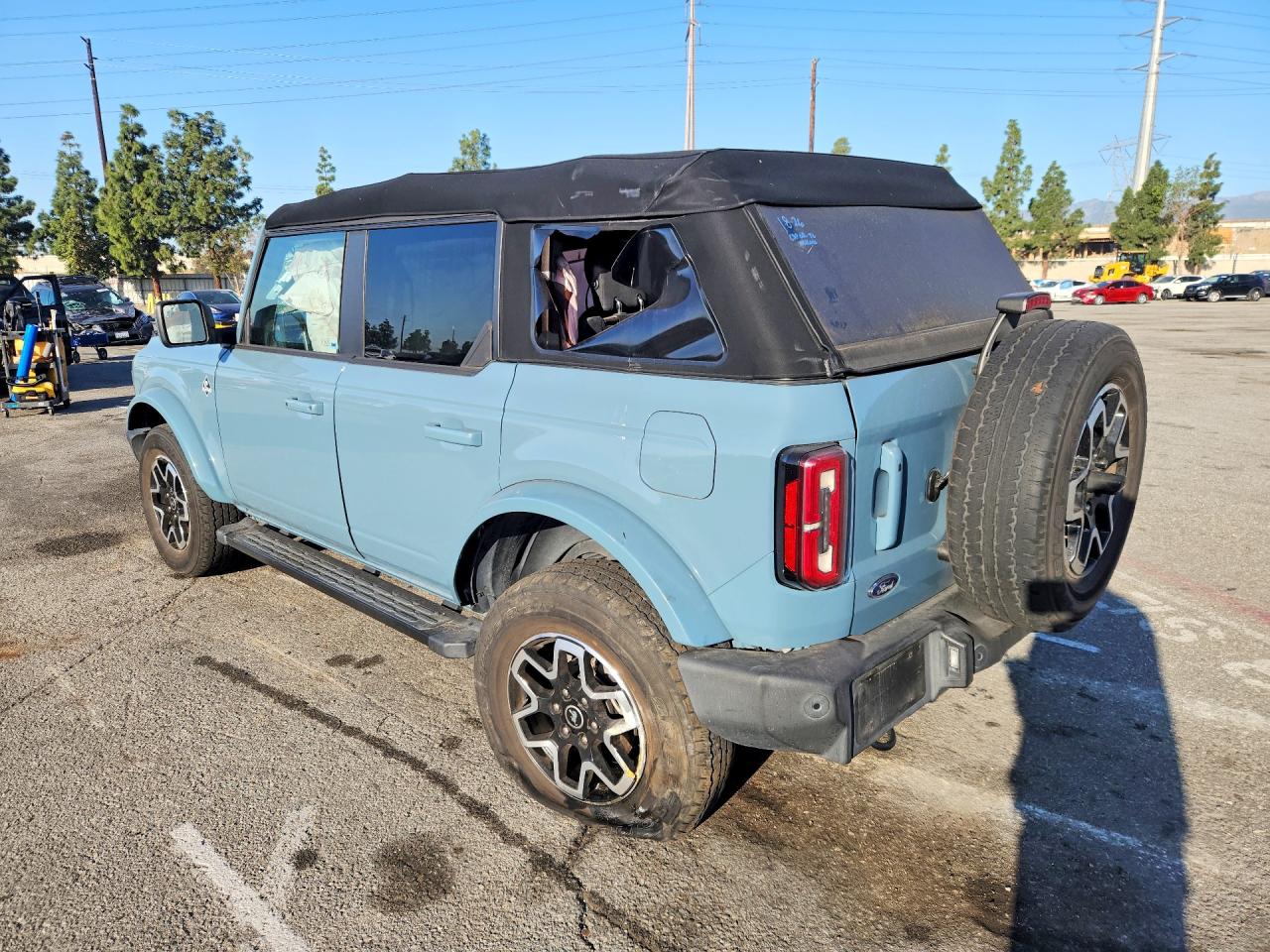 2022 FORD BRONCO BASE photo 3