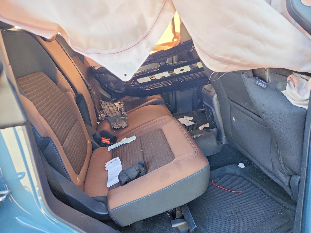 2022 FORD BRONCO BASE photo 19