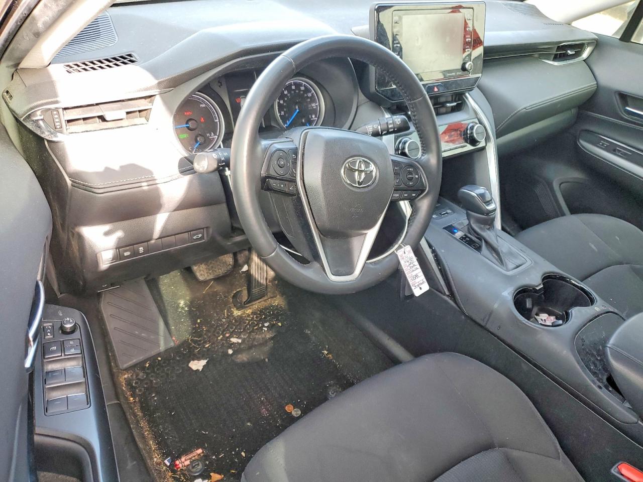 2021 TOYOTA VENZA LE photo 8