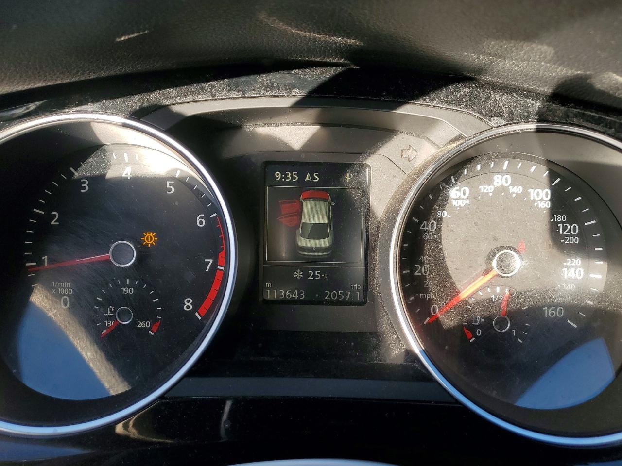 2017 VOLKSWAGEN JETTA GLI photo 9