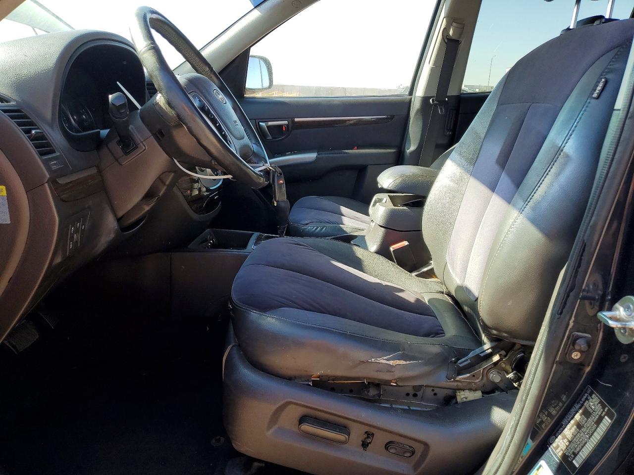 2010 HYUNDAI SANTA FE SE photo 19