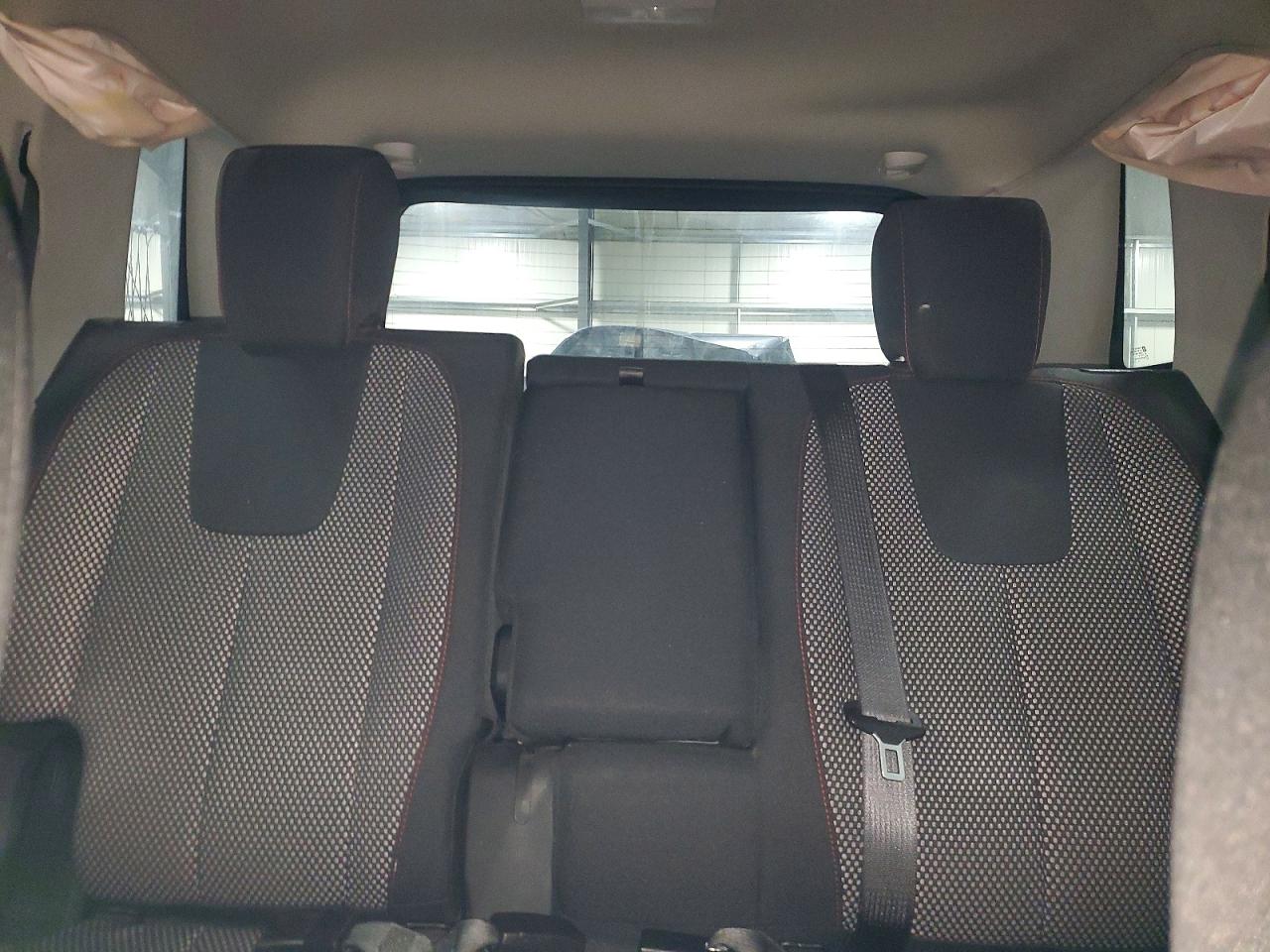 2017 GMC TERRAIN SLE photo 19