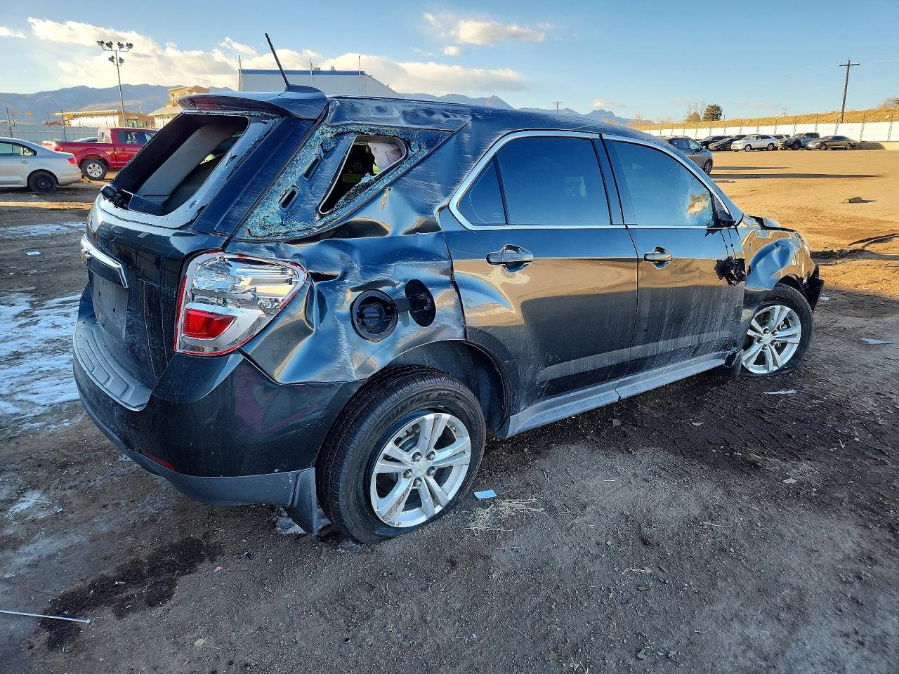 2017 CHEVROLET EQUINOX LS photo 3