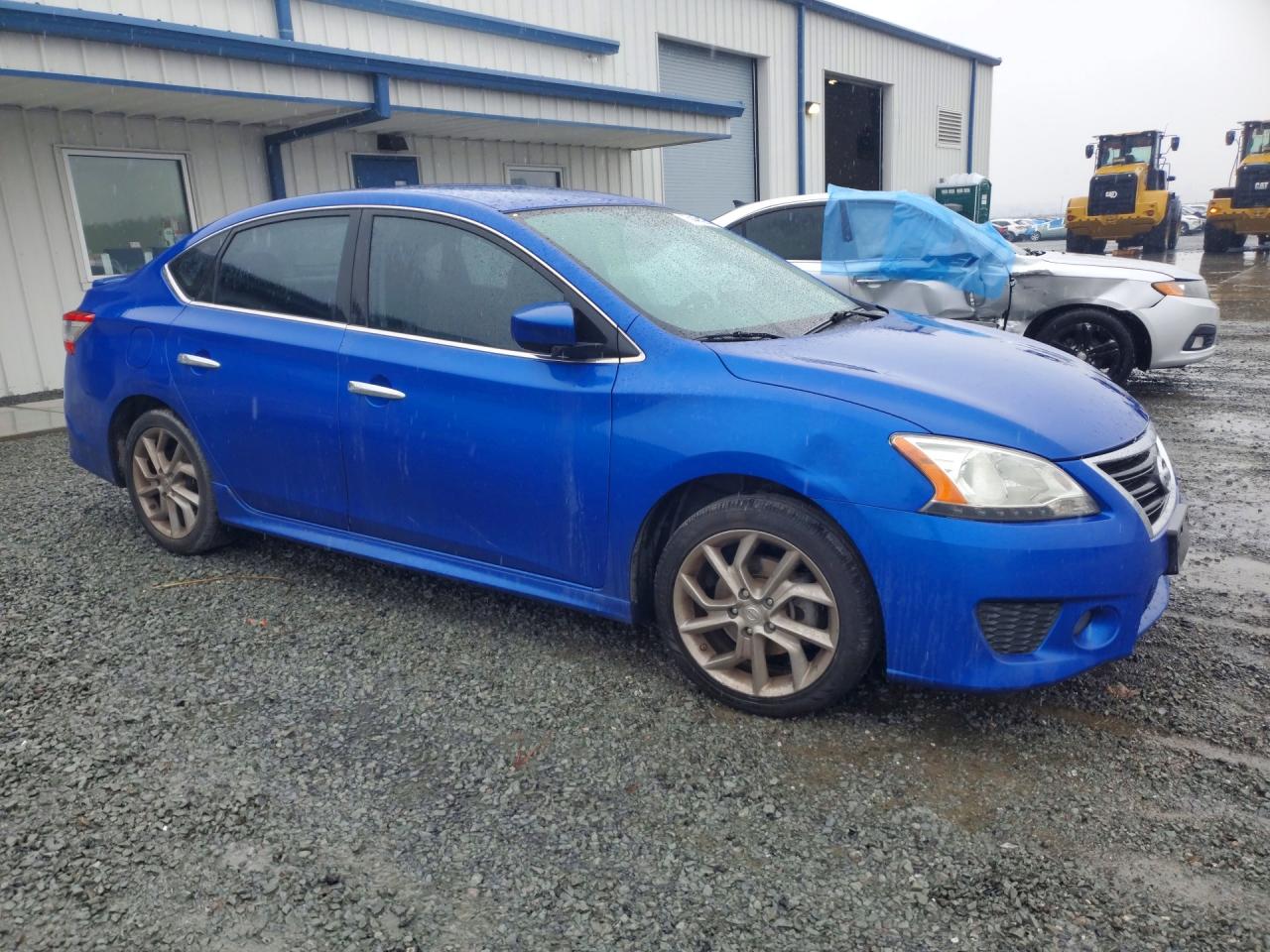 2013 NISSAN SENTRA S photo 10