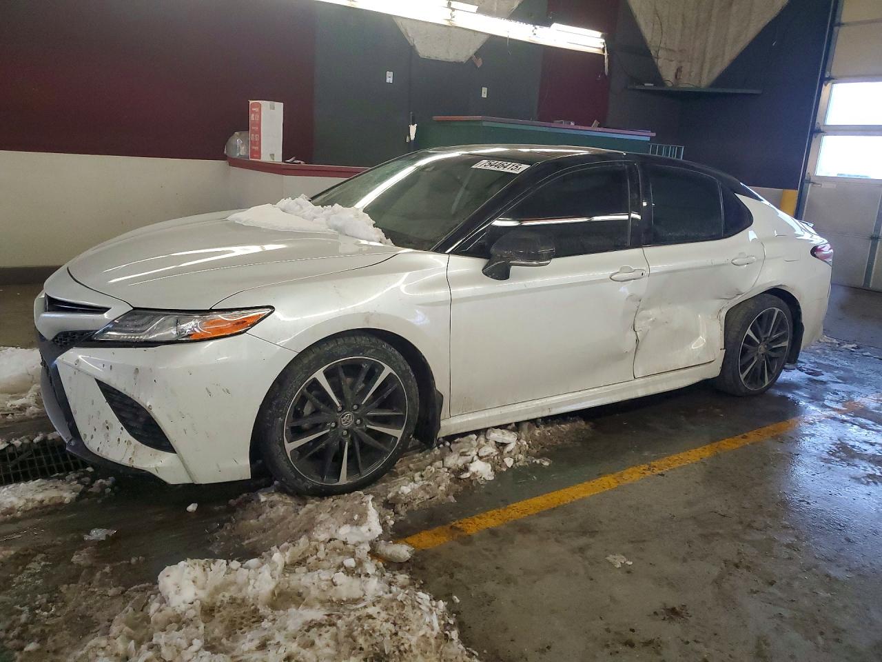 2020 TOYOTA CAMRY