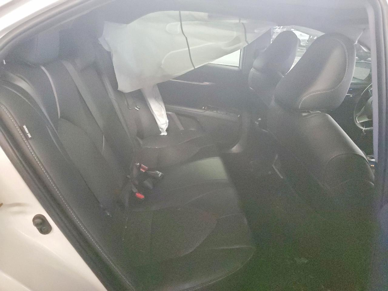 2020 TOYOTA CAMRY XSE photo 10