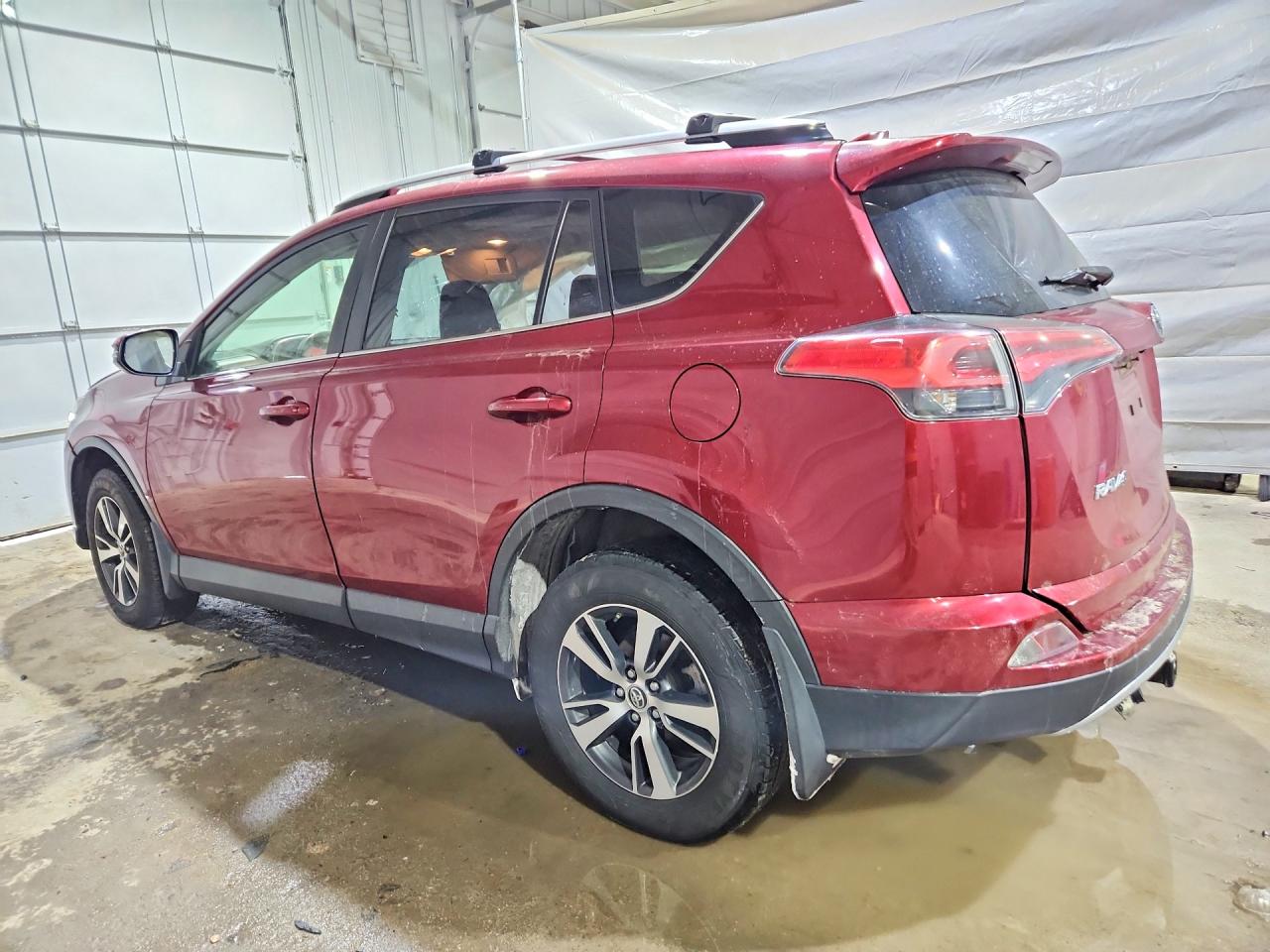 2018 TOYOTA RAV4 ADVENTURE photo 3