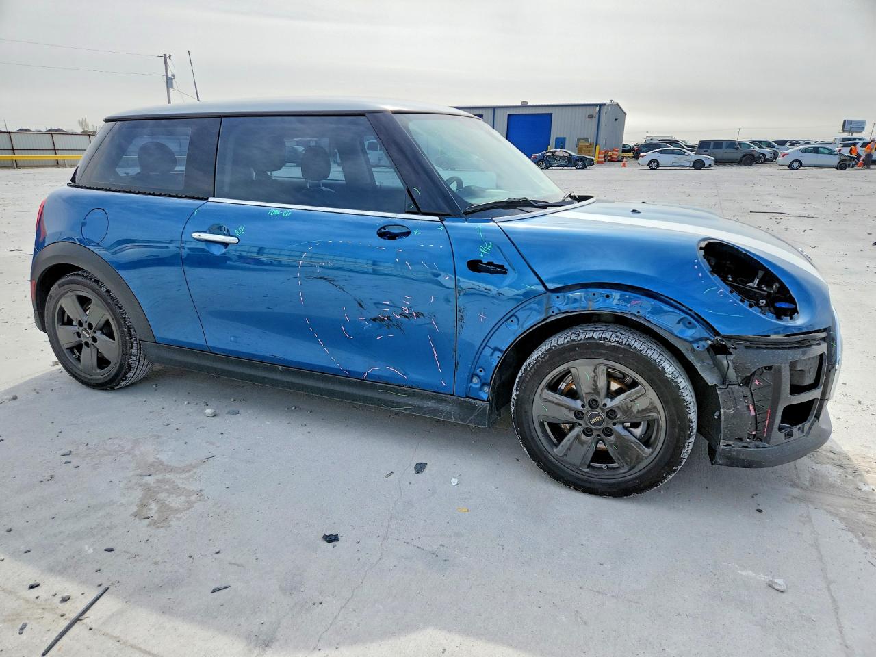 2024 MINI COOPER photo 7