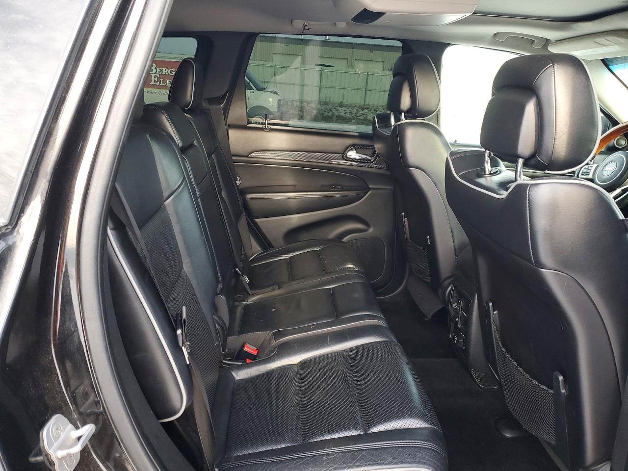 2011 JEEP GRAND CHEROKEE OVERLAND photo 21