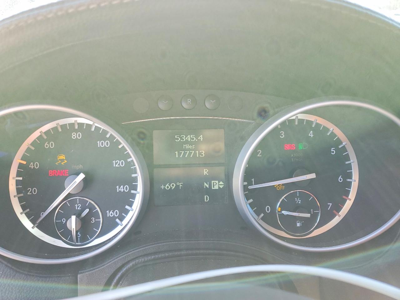 2012 MERCEDES-BENZ GL 450 4MATIC photo 9