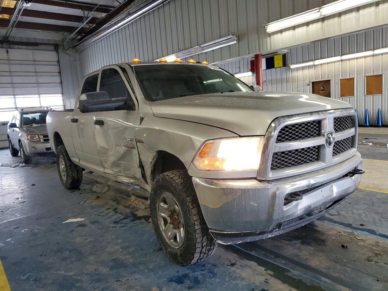 2018 RAM 2500 ST photo 7