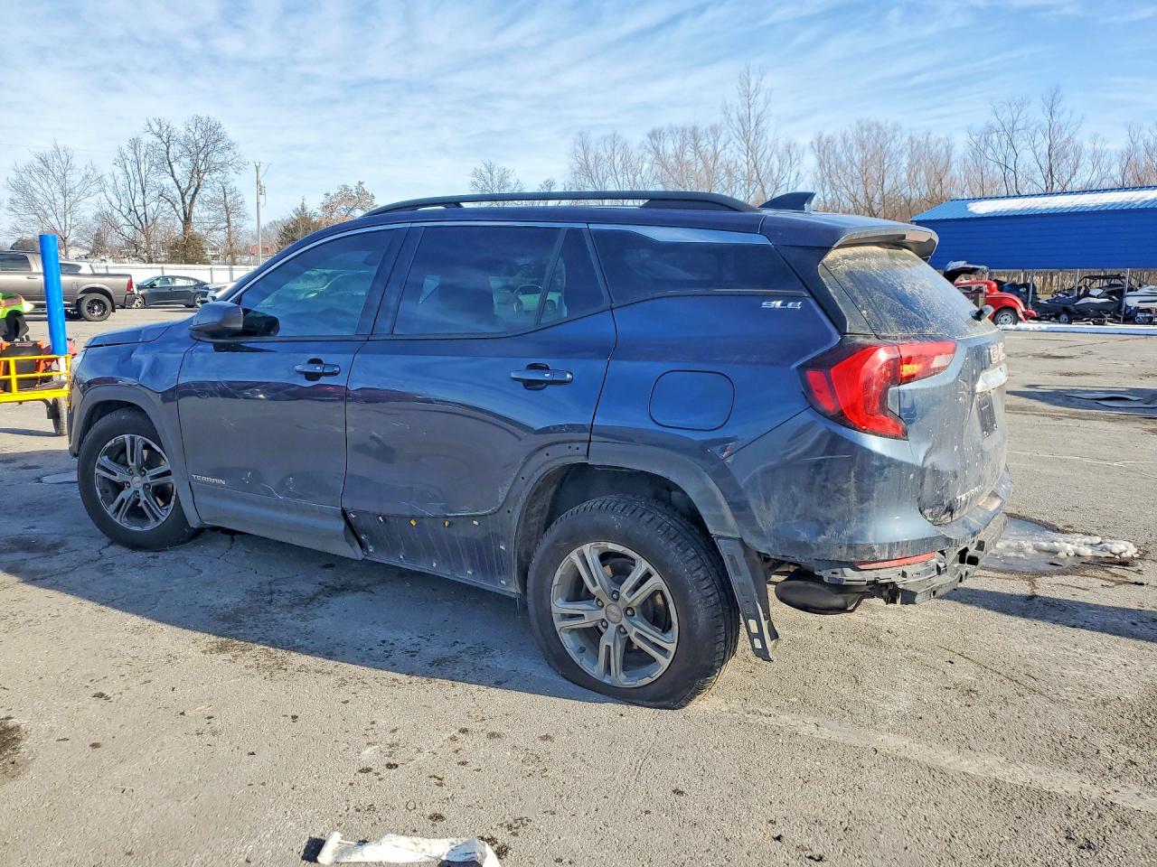 2018 GMC TERRAIN SLE photo 4