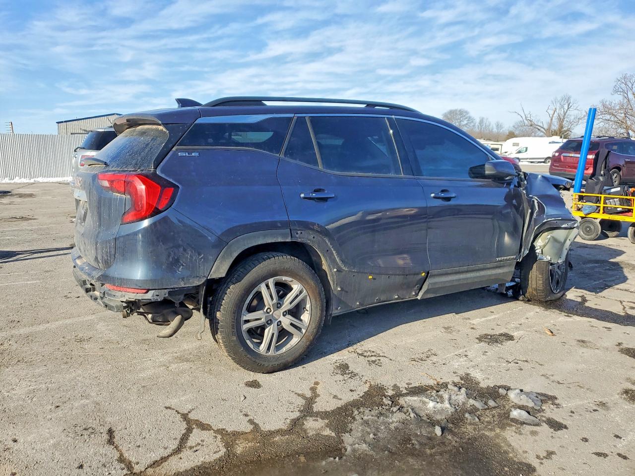 2018 GMC TERRAIN SLE photo 7