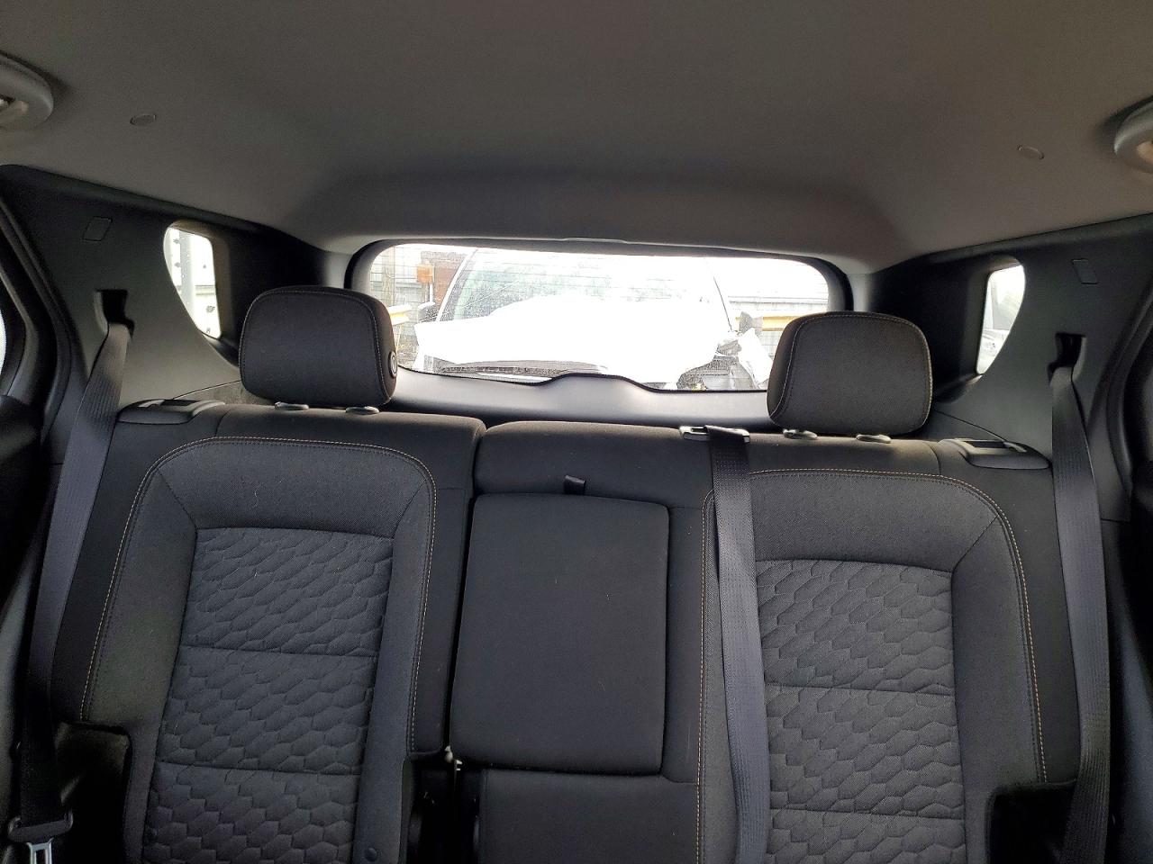 2018 CHEVROLET EQUINOX LT photo 10