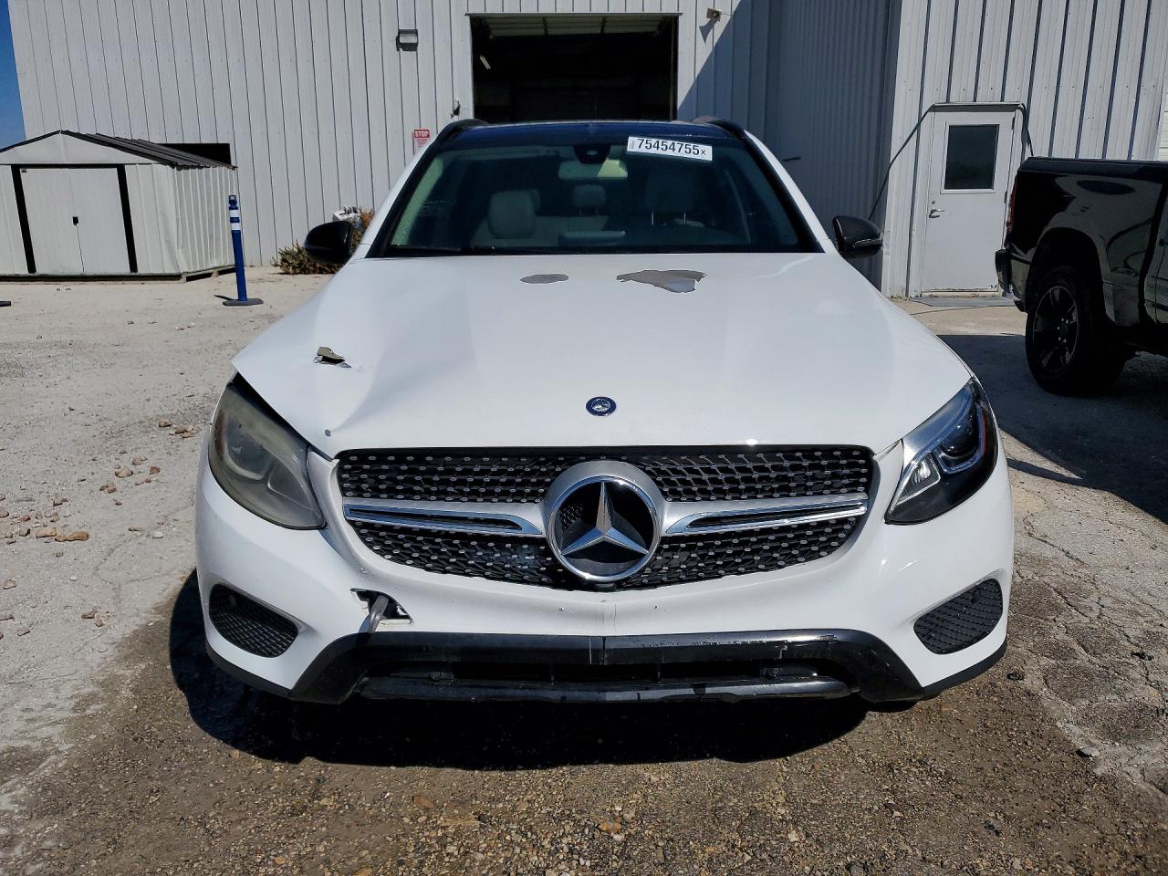 2017 MERCEDES-BENZ GLC 300 photo 13