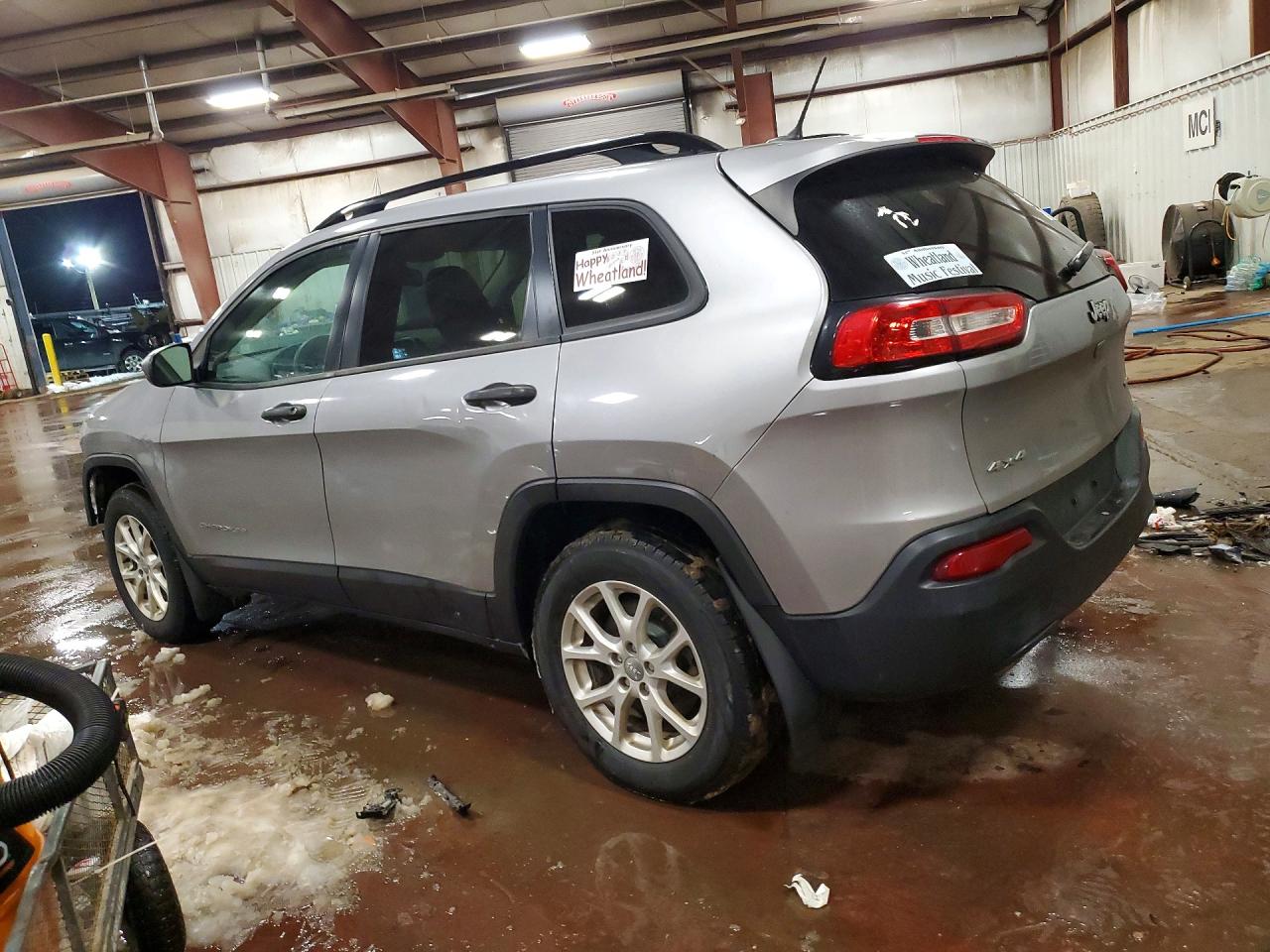 2016 JEEP CHEROKEE SPORT photo 3